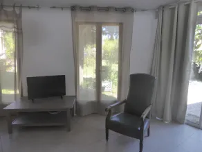 Studio i provencalsk hus i AVIGNON - Image 2