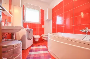 HOLIDAY HOME \"NOVAKI\" WITH PRIVATE POOL TO 5 PERSON - Image 2