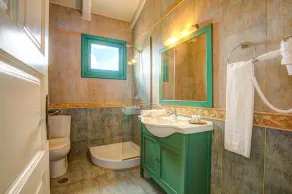 Villa Amari by Villa Plus - Image 3