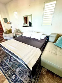 2 bedroom Villa with Pool and Stunning Ocean Views. - Image 5