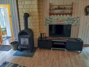Hyltenäs på floden Lilan med direkte bådforbindelse til den store Kalvsee Kalvsee - Image 2