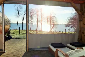 Lake view, lake access, sauna barrel, Wi-Fi, Baltic Sea 12 km away, 1–2 people, large garden, quiet - Image 2