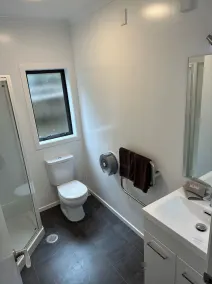 Lorne Apartments - Image 3