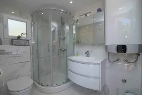 Holiday apartment only 150 m from the sea - Image 3