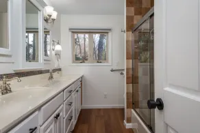 Steps to Beach. Hot Tub. Dog Friendly. Game Room.  - Image 4