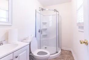 6BR Greensboro home with Pool. 3 miles from I-85 - Image 4