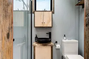 Getawayz NSW - 'Banksia' Designer Tiny Home w/ stunning dam views - Image 2