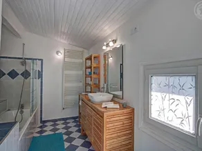 Cottage con griglia e piscina privata - Image 2