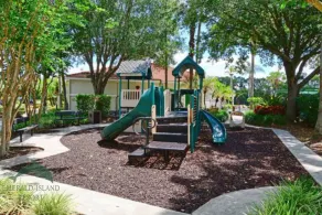 4 miles to Disney No Pet Fee! Low cleaning fee! Pools, hot tubs, Tiki Bar etc! - Image 4