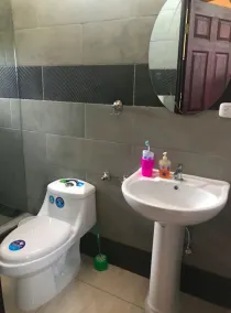 House in Escazu 5 mins from Multiplica Mall - Image 4