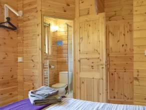 Secluded 3Bed Lodge With Hot Tub North Yorkshire - Image 3