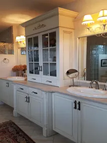 GORGEOUS BAY SIDE HOME! - Image 5