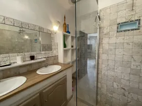 House with private swimming pool and jacuzzi at the foot of Ventoux - Image 2