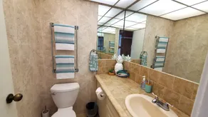 16P - Permitted penthouse end unit at the Hawaiian Princess - best view on Oahu - Image 2