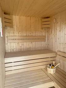 Houseboat Fjord anchorage with bio-sauna and roof terrace in Schleswig - Image 2