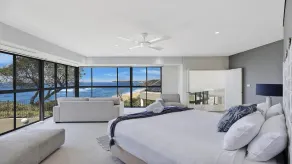 SURFSIDE 65 AT FORRESTERS BEACH - UNINTERRUPTED VIEWS WITH SOLAR HEATED POOL AND HOT JET- SPA - Image 4