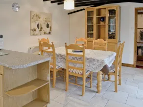 3 bedroom accommodation in Uploders, near Bridport - Image 4