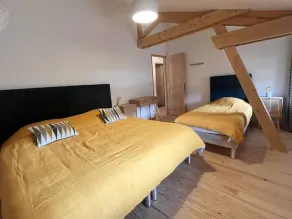 Spacious accommodation with terrace, nature, pets allowed - Image 5
