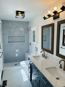 Luxury Private Lake House w/ Hot Tub & Dock! - Image 3