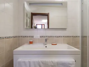 Angenehme Wohnung für 6 Personen mit Klimaanlage,  W-LAN, TV, Terrasse und Haustiere erlaubt - Image 4