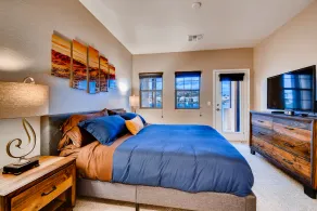 Stunning 2 Bedroom Lakefront with Incredible Views. Senior Friendly Single Level - Image 5