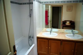 Gite DE Caractere et DE Charme - Image 3