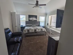 Private escape  - Image 2