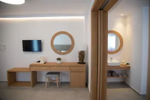 Natura Luxury Boutique Hotel Skopelos - Image 4