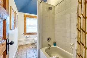 Huge 6 bed, 3.5 Bath Home 2 KING BEDS FAMILY SHAW NEIGHBORHOOD - Image 4