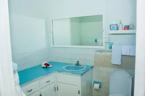 Scarlett Hall Hideaway - Image 3