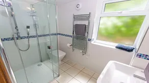 Stables Croyde 4 Bedrooms, Sleeps 8, Sea & Beach Views - Image 3