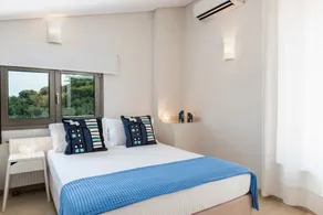 Villa Sirius - Three Bedroom Villa, Sleeps 8 - Image 4