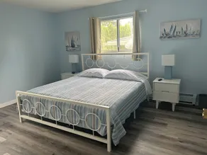 Stunning marina & Lake Michigan views, walking distance to downtown! - Image 3
