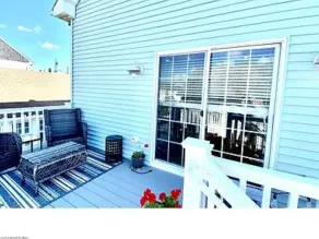 On Desirable Ocean Ave a Block from the Beach and Jenkinson's Boardwalk - Image 5