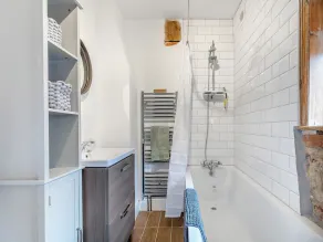 3 chambres à coucher à Cromer - Image 4
