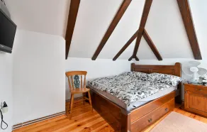 3 Bedroom Gorgeous Home In Ribnjacka - Image 2