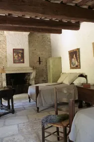 Bastide au coeur du parc du luberon village de Saignon, classé 4 étoiles - Image 2