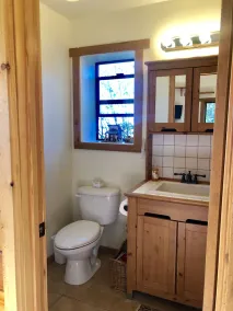 Chalet de montagne isolé sur 40 acres avec une vue imprenable - Image 3