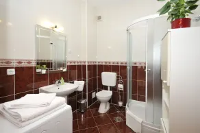 Apartments Roza - Image 2