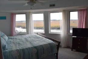 Family friendly home w/  360 views of the bay and wild life preserve - Image 4