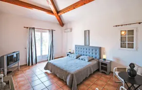 Schönes Zuhause in Ste-Anastasie-s/Issole - Image 5