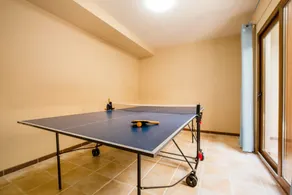 Vacation Home 'Villa Mia' with Sea View, Garden, Pool & Wi-Fi - Image 2