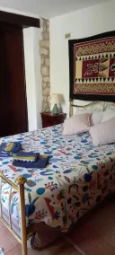 Whole cozy country cottage in South of France. - Image 4