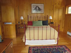 Fabulous All-Season Lakehouse, 600' Lakefront, Lake Eden Vermont - Image 4