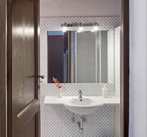 Belvilla by OYO Serene Apartment With Garden - Image 5
