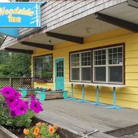 Woodside Inn/ Country Getaway 15 Minutes From Harrison Hot Springs - Image 2