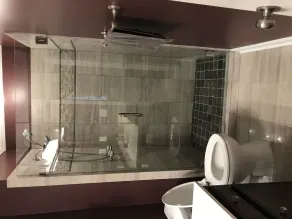 Helt renoveret hyggeligt 3 værelses rækkehus med adgang til GA-400 på 5 minutter - Image 4
