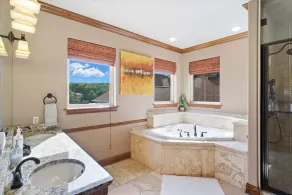 Porto Cima w/ Game Room, Dock, Boat Slip, Kayaks, Lakeside Fireplace & Hot Tub - Image 5