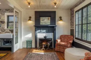 Rustic Catskill cottage, 10 min to Hudson, 30 minutes to popular ski area skiing - Image 3
