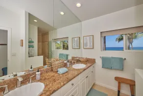 The Turtle House, a 5 Bedroom Oceanfront Villa!!! - Image 3